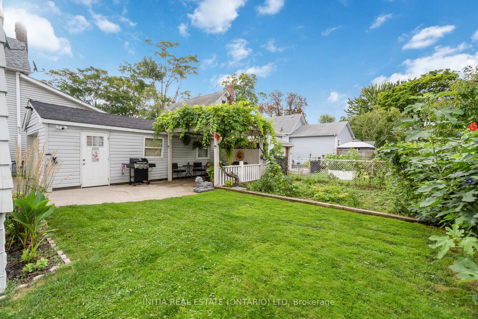 Photo 30 of 361 Devine Street, Sarnia — HOMEH