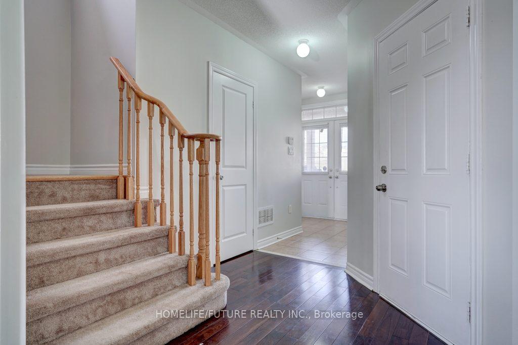 Photo 4 of 27 Adanac Drive, Whitby, Blue Grass Meadows — HOMEH