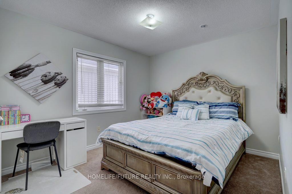 Photo 23 of 27 Adanac Drive, Whitby, Blue Grass Meadows — HOMEH