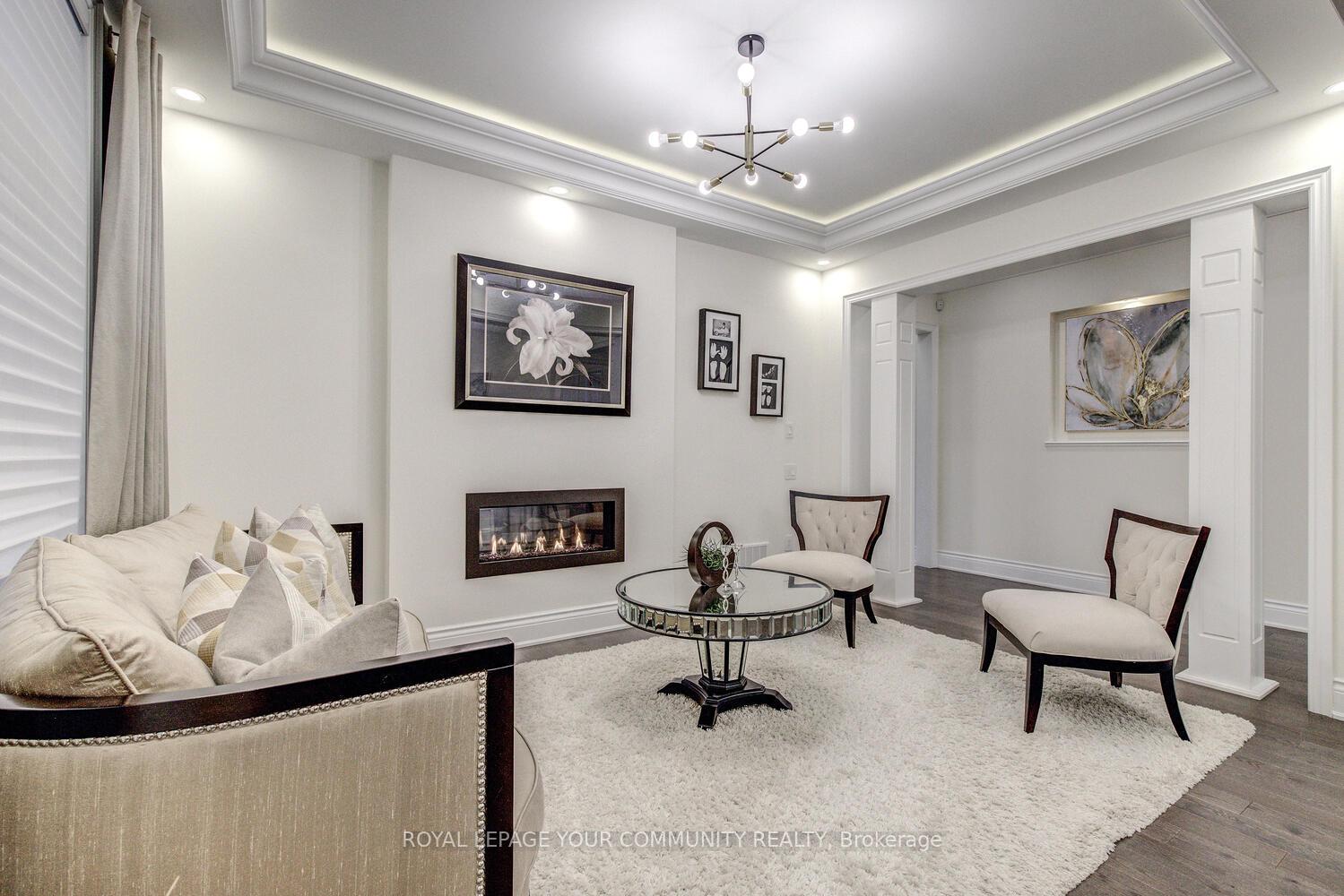 Photo 7 of 119 Lady Jessica Drive, Vaughan, Patterson — HOMEH