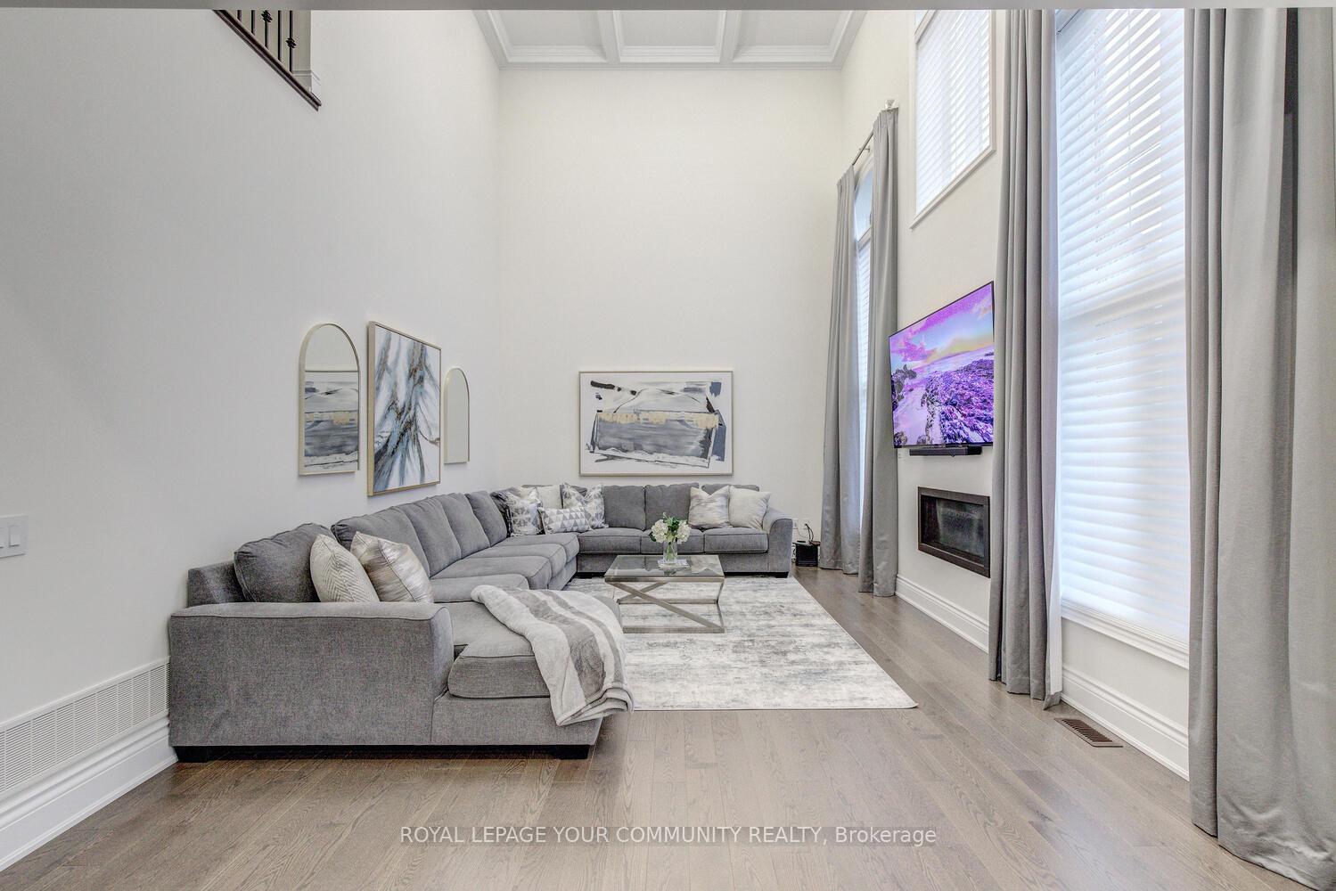 Photo 19 of 119 Lady Jessica Drive, Vaughan, Patterson — HOMEH