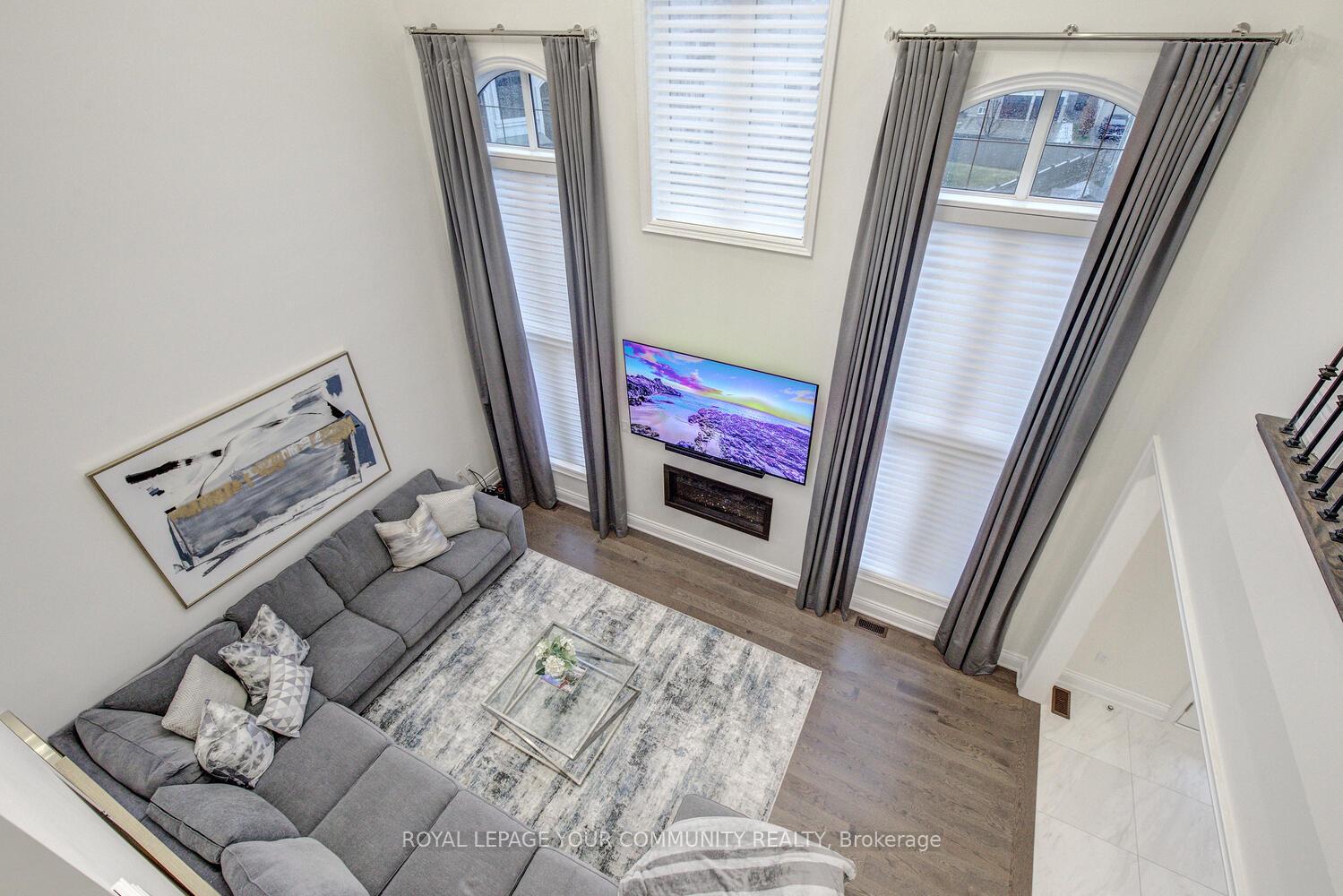 Photo 24 of 119 Lady Jessica Drive, Vaughan, Patterson — HOMEH
