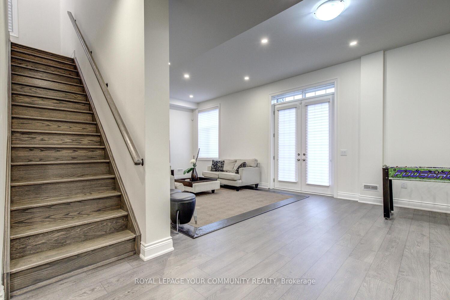 Photo 36 of 119 Lady Jessica Drive, Vaughan, Patterson — HOMEH