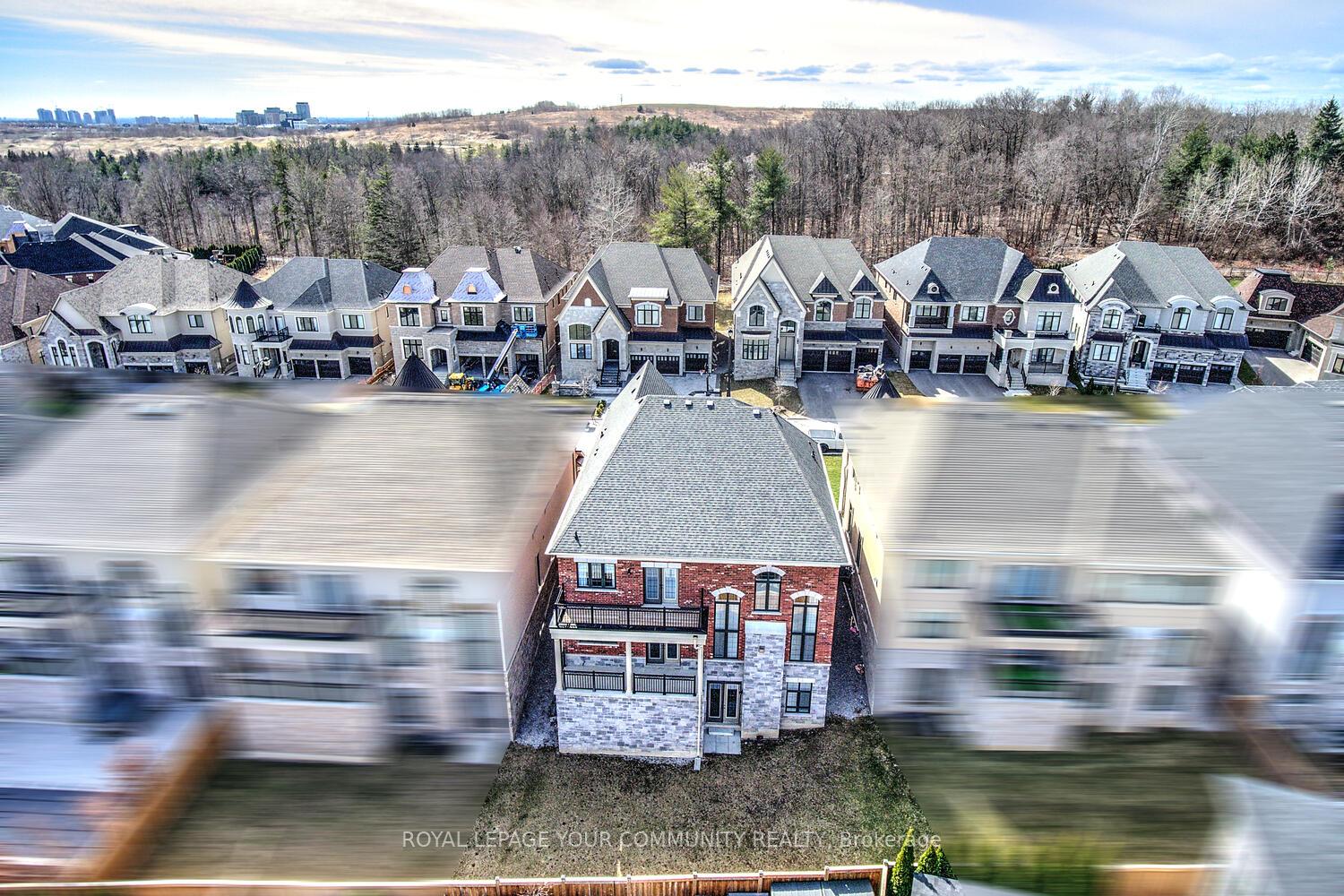 Photo 39 of 119 Lady Jessica Drive, Vaughan, Patterson — HOMEH