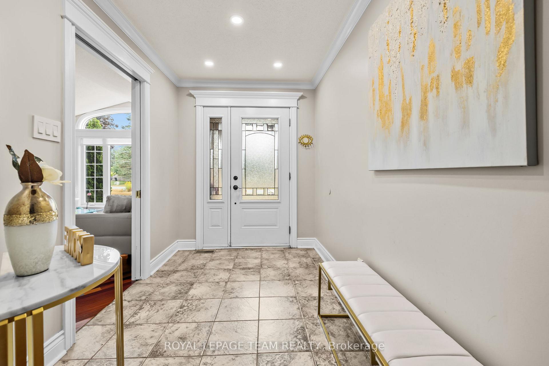 Photo 3 of 1280 Ben Royal Avenue, Ottawa, Greely — HOMEH