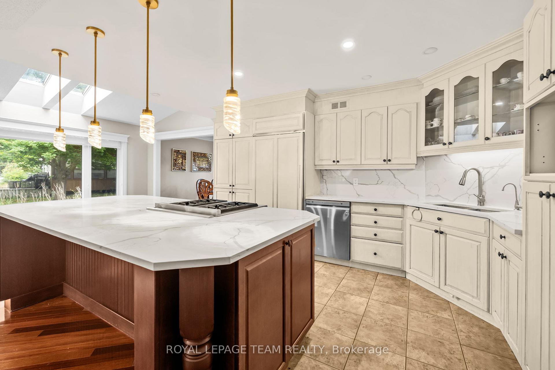 Photo 9 of 1280 Ben Royal Avenue, Ottawa, Greely — HOMEH