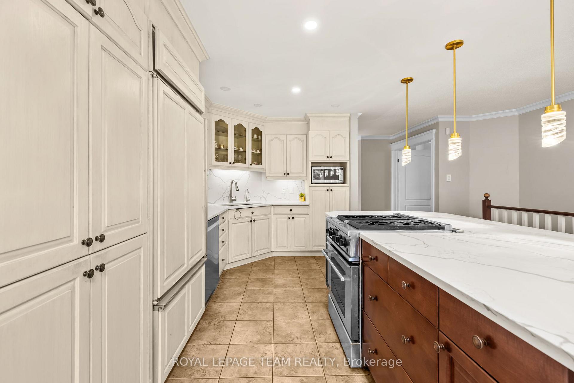 Photo 10 of 1280 Ben Royal Avenue, Ottawa, Greely — HOMEH