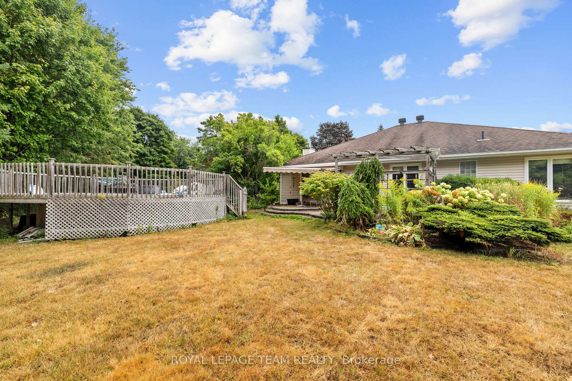 Photo 34 of 1280 Ben Royal Avenue, Ottawa, Greely — HOMEH