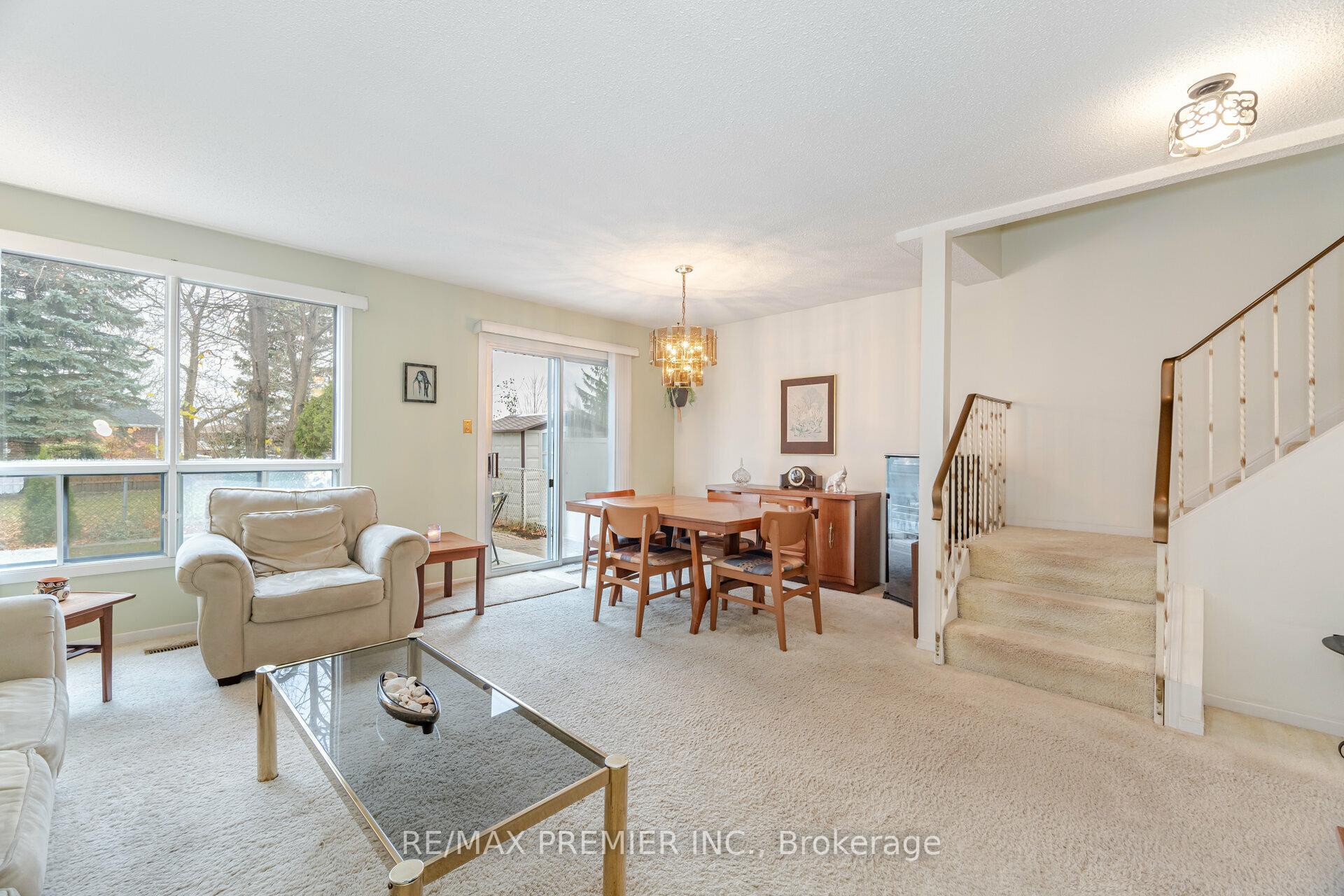 Photo 10 of 10 Andrea Lane, Vaughan, East Woodbridge — HOMEH