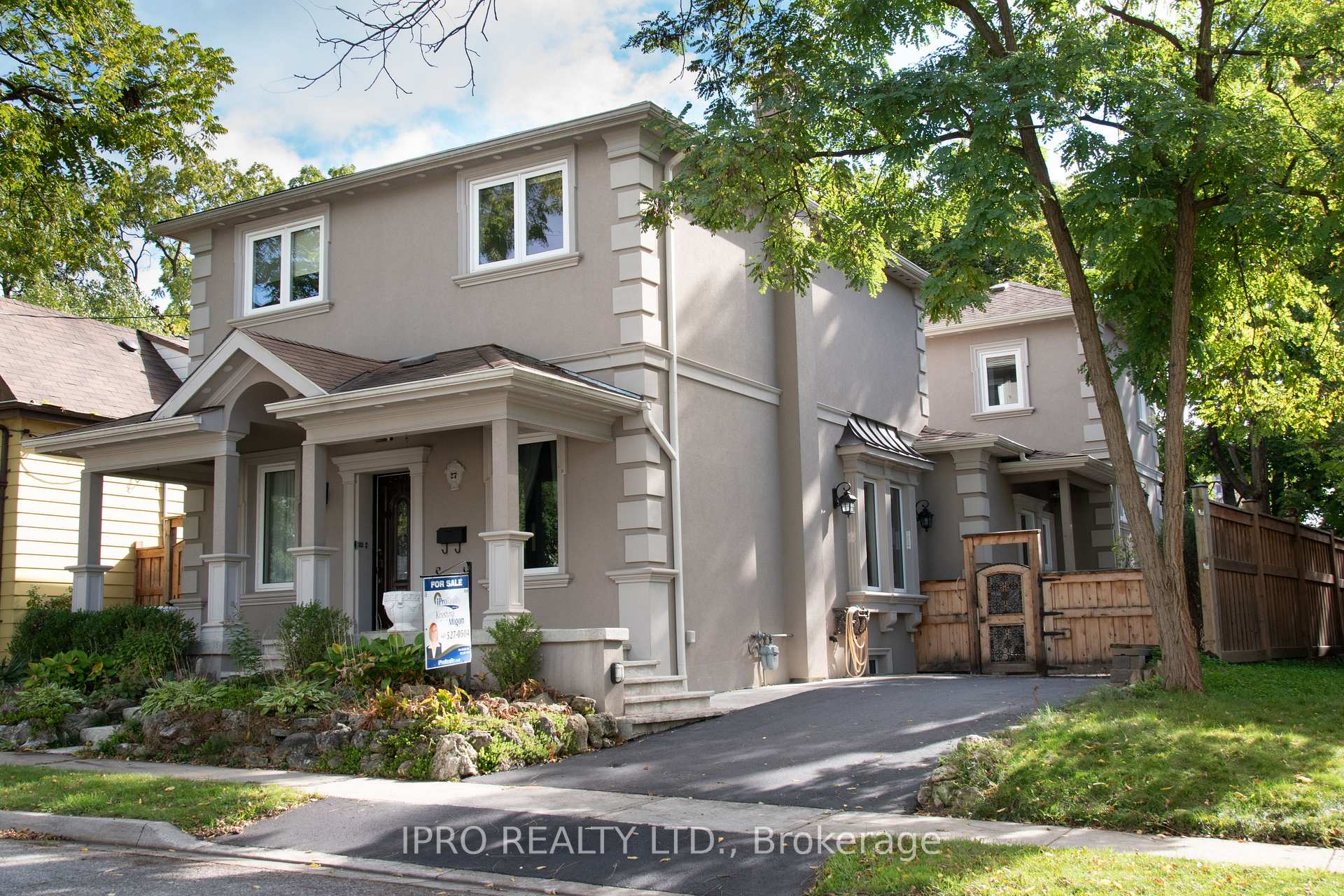 Photo 9 of 27 David Street, Brampton, Downtown Brampton — HOMEH
