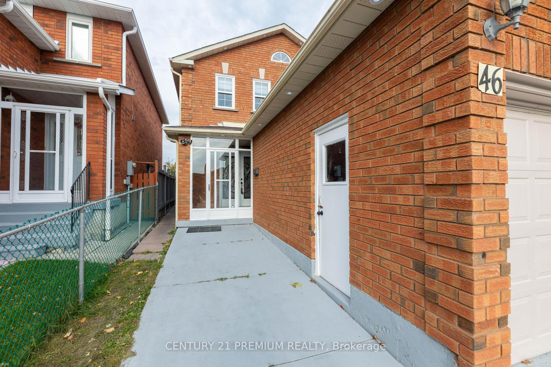 Photo 6 of 46 Kingknoll Drive, Brampton, Fletcher's Creek South — HOMEH