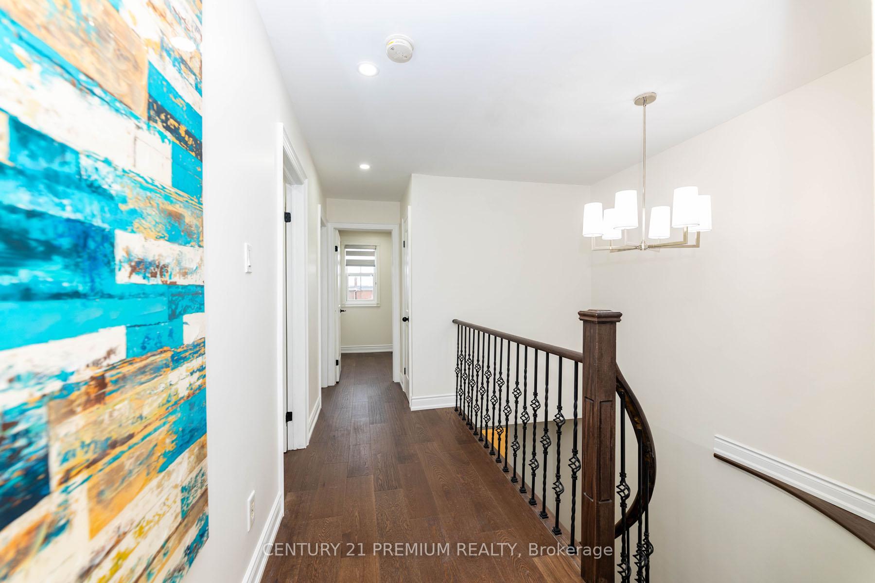 Photo 18 of 46 Kingknoll Drive, Brampton, Fletcher's Creek South — HOMEH