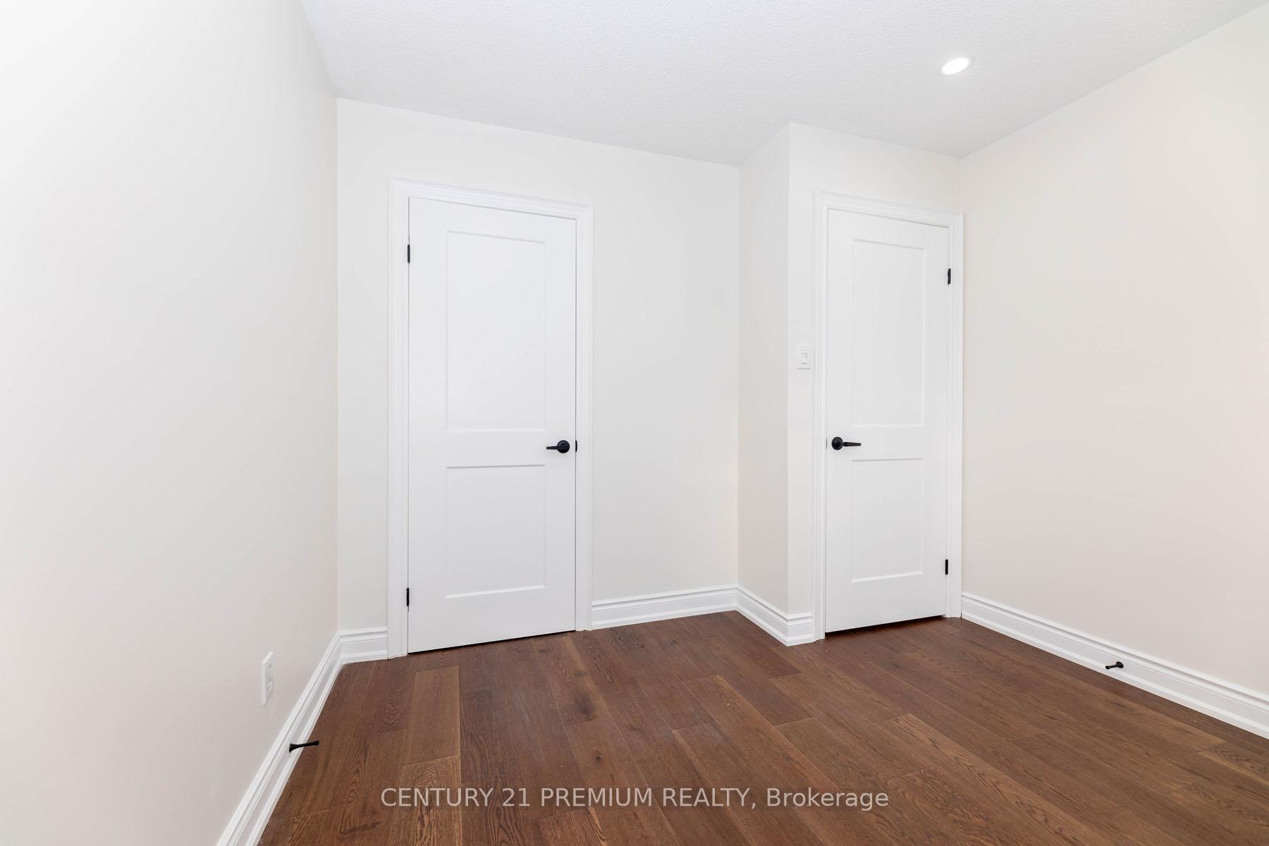 Photo 17 of 46 Kingknoll Drive, Brampton, Fletcher's Creek South — HOMEH