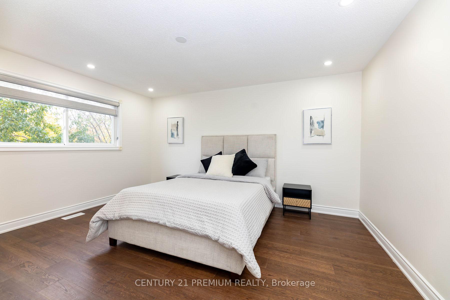 Photo 28 of 46 Kingknoll Drive, Brampton, Fletcher's Creek South — HOMEH