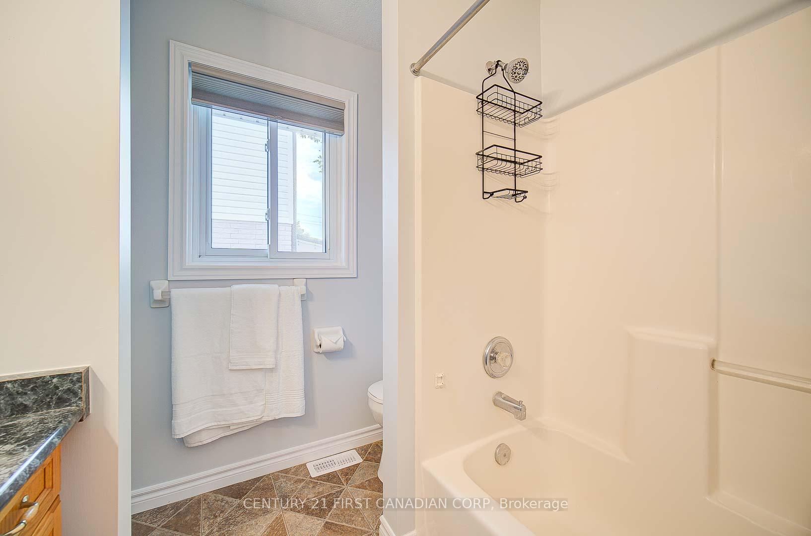 Photo 17 of 161 Lawrence Street, Wellesley — HOMEH