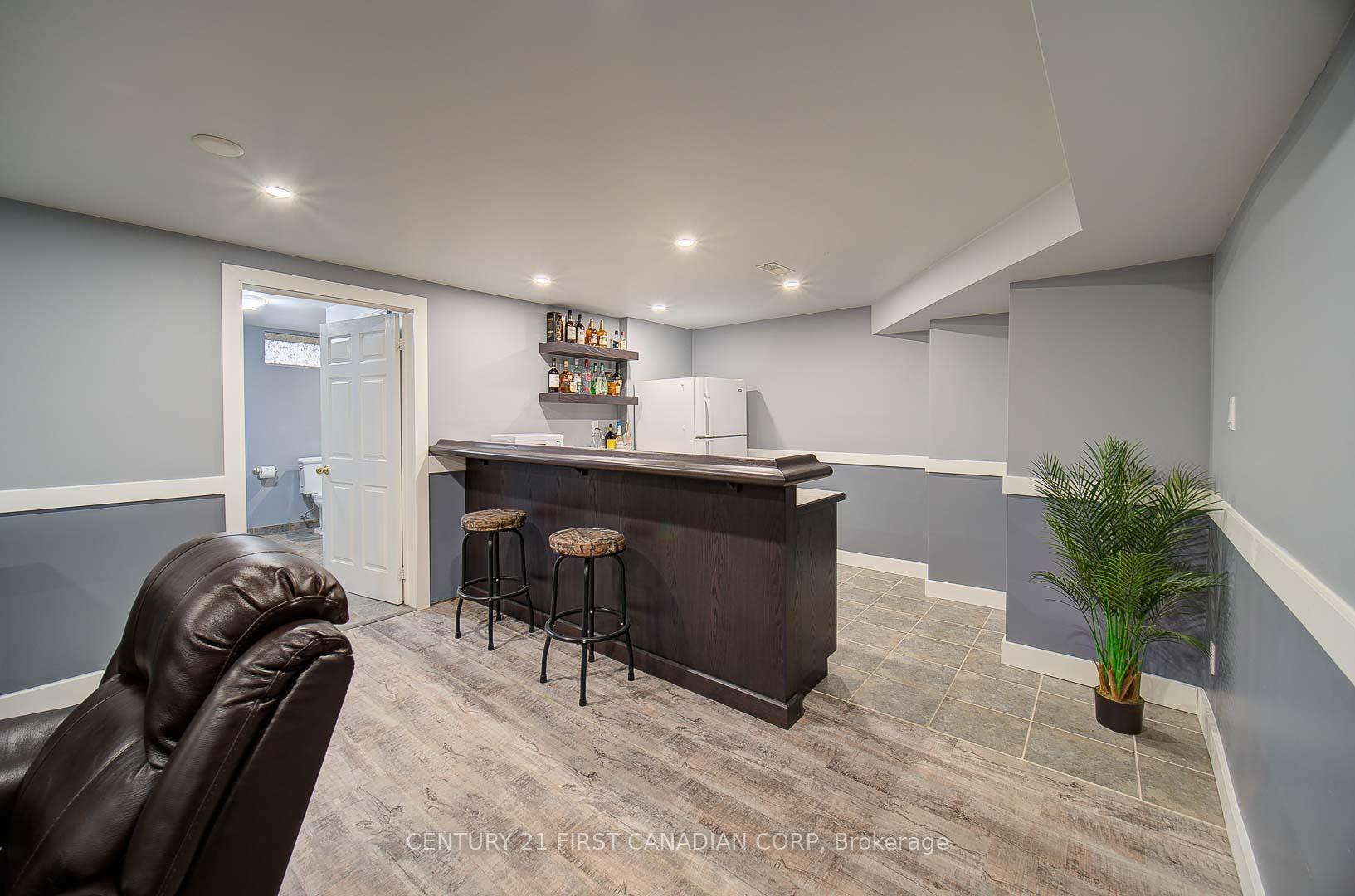 Photo 28 of 161 Lawrence Street, Wellesley — HOMEH