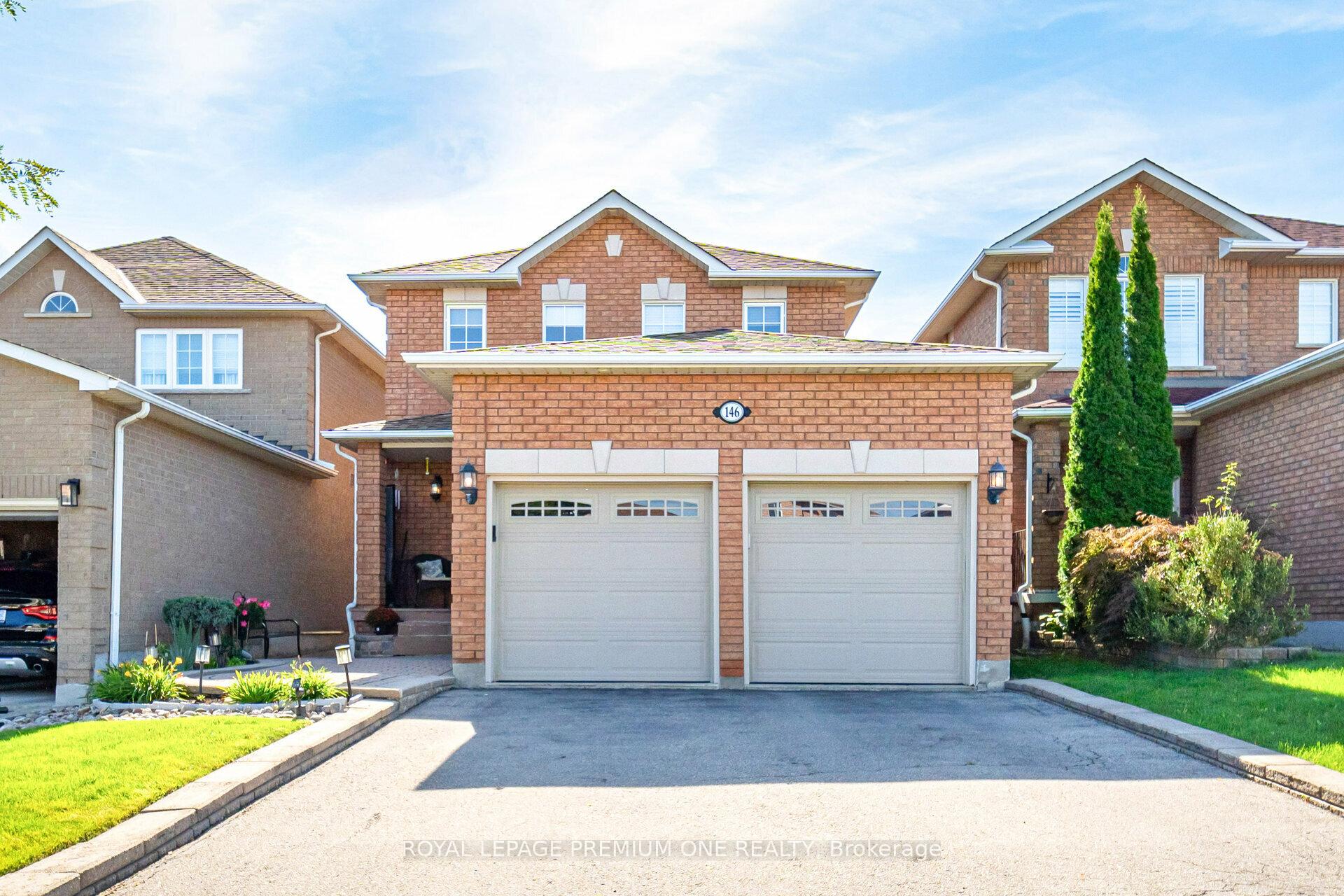 Photo 1 of 146 Colombo Crescent, Vaughan, Maple — HOMEH