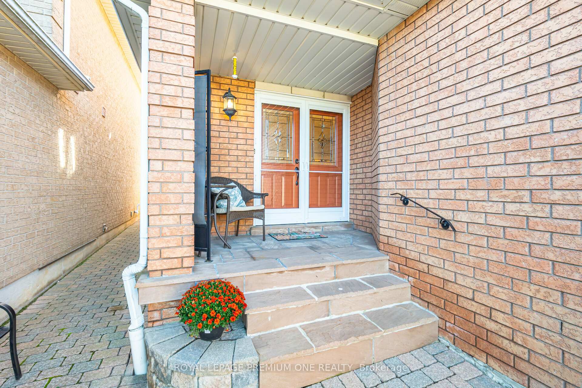 Photo 26 of 146 Colombo Crescent, Vaughan, Maple — HOMEH