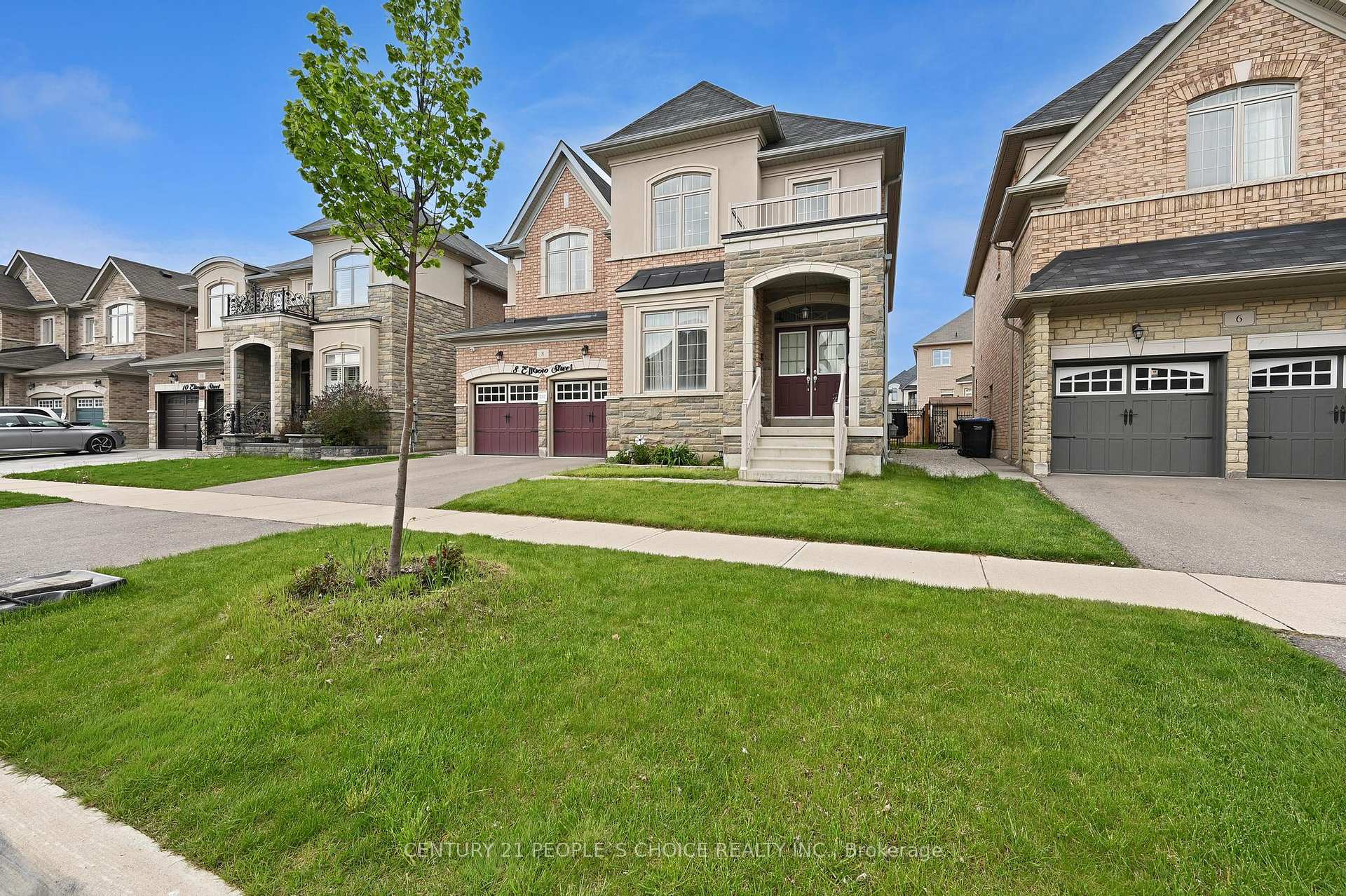 Photo 1 of 8 Eltesoro Street, Brampton, Toronto Gore Rural Estate — HOMEH