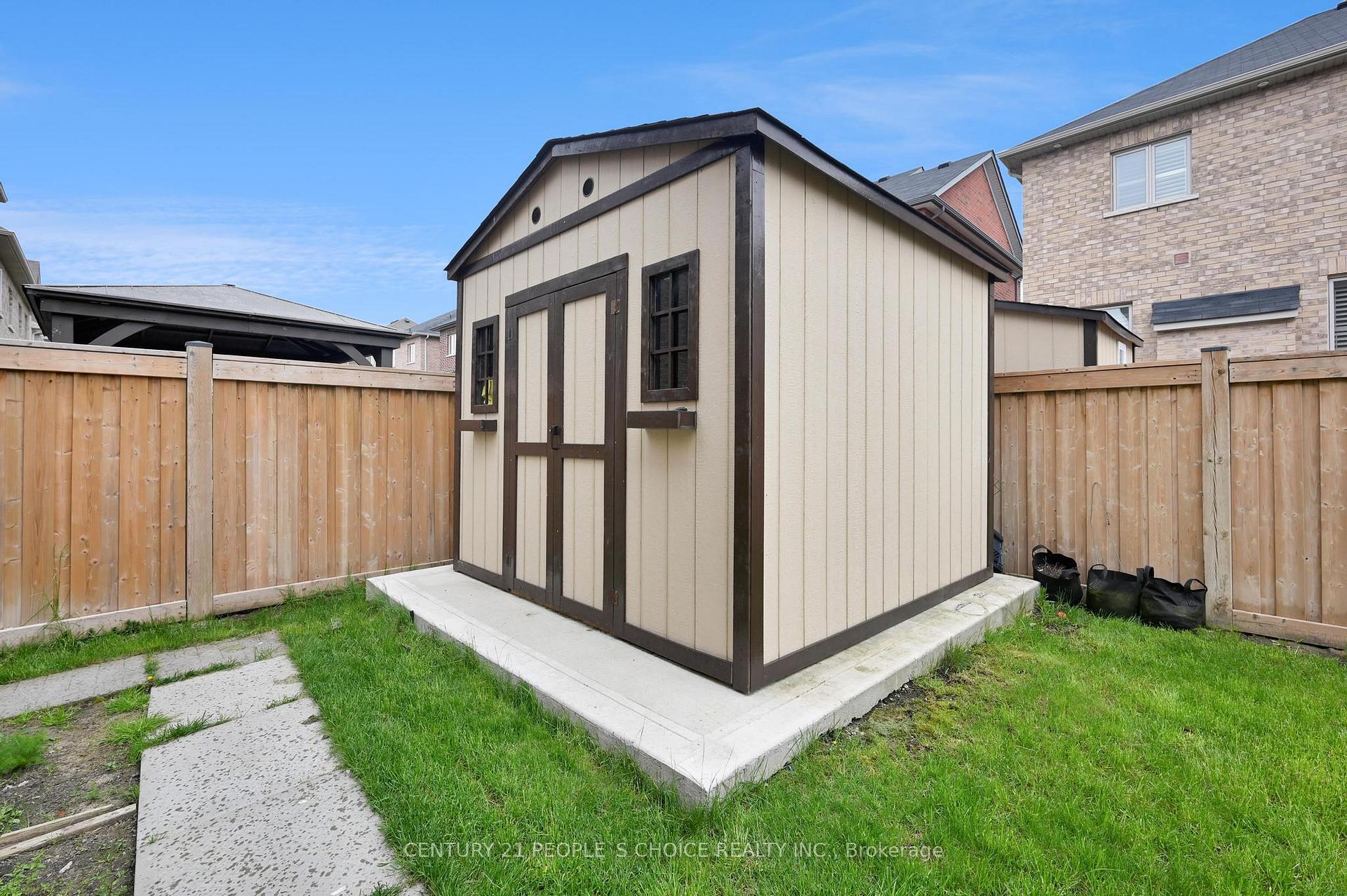 Photo 40 of 8 Eltesoro Street, Brampton, Toronto Gore Rural Estate — HOMEH