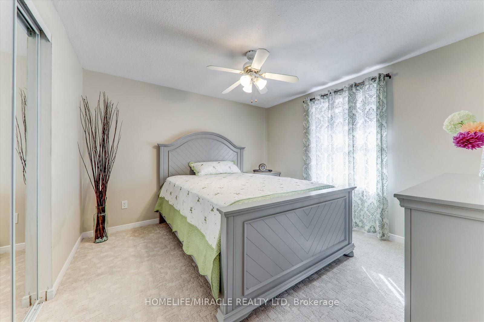 Photo 21 of 36 Citation Crescent, Whitby, Blue Grass Meadows — HOMEH