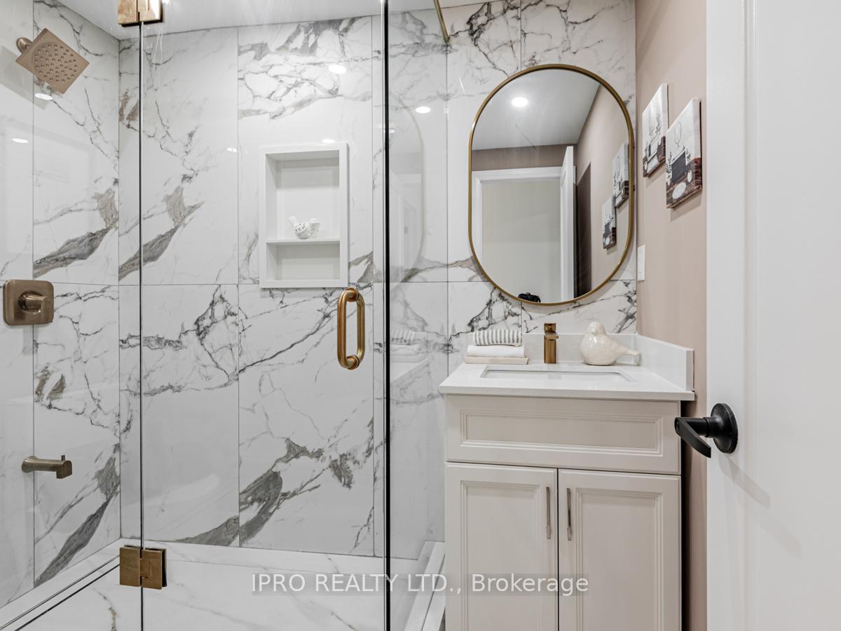 Photo 23 of 16 Camomile Street, Vaughan, West Woodbridge — HOMEH