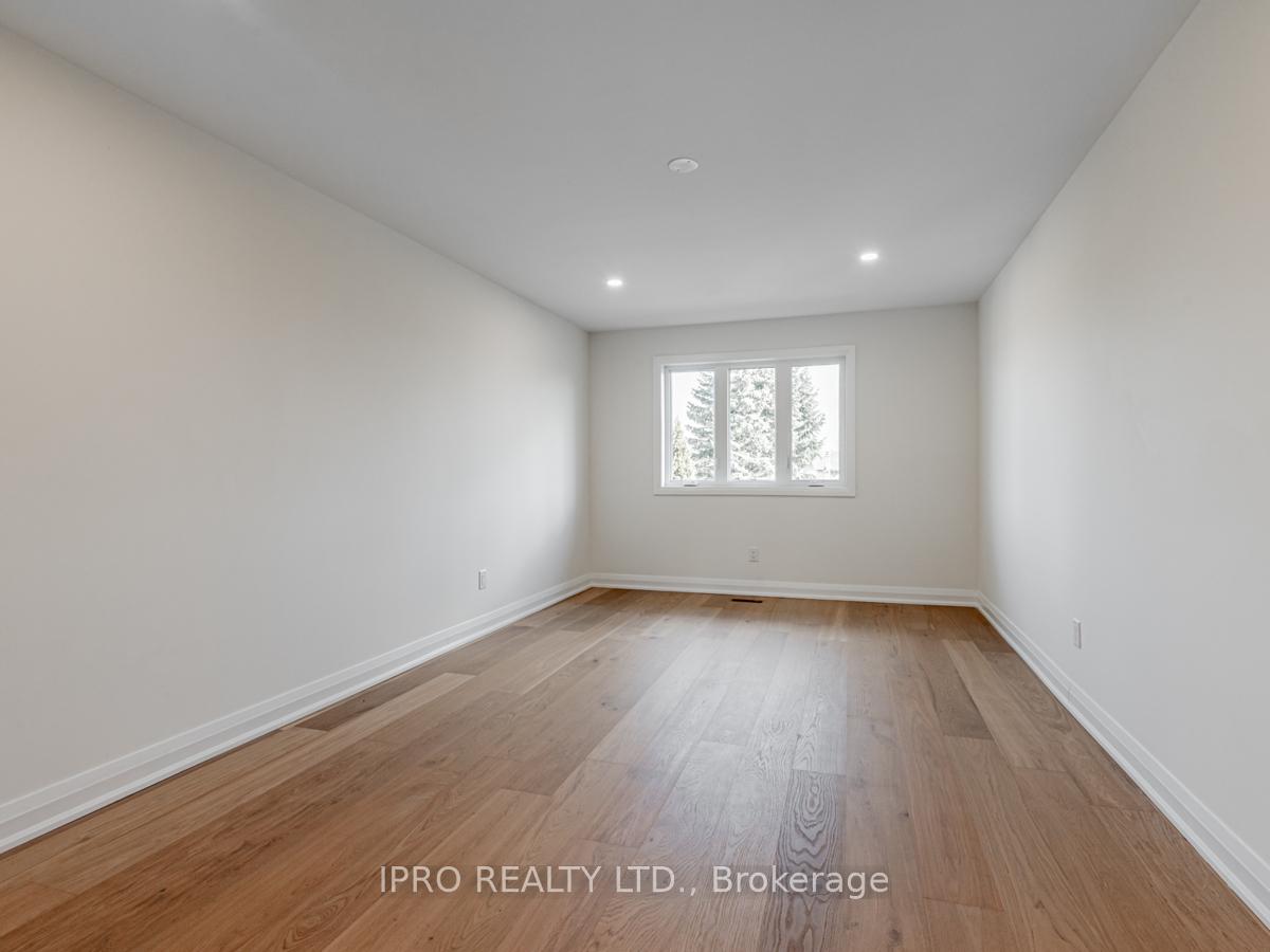 Photo 16 of 16 Camomile Street, Vaughan, West Woodbridge — HOMEH