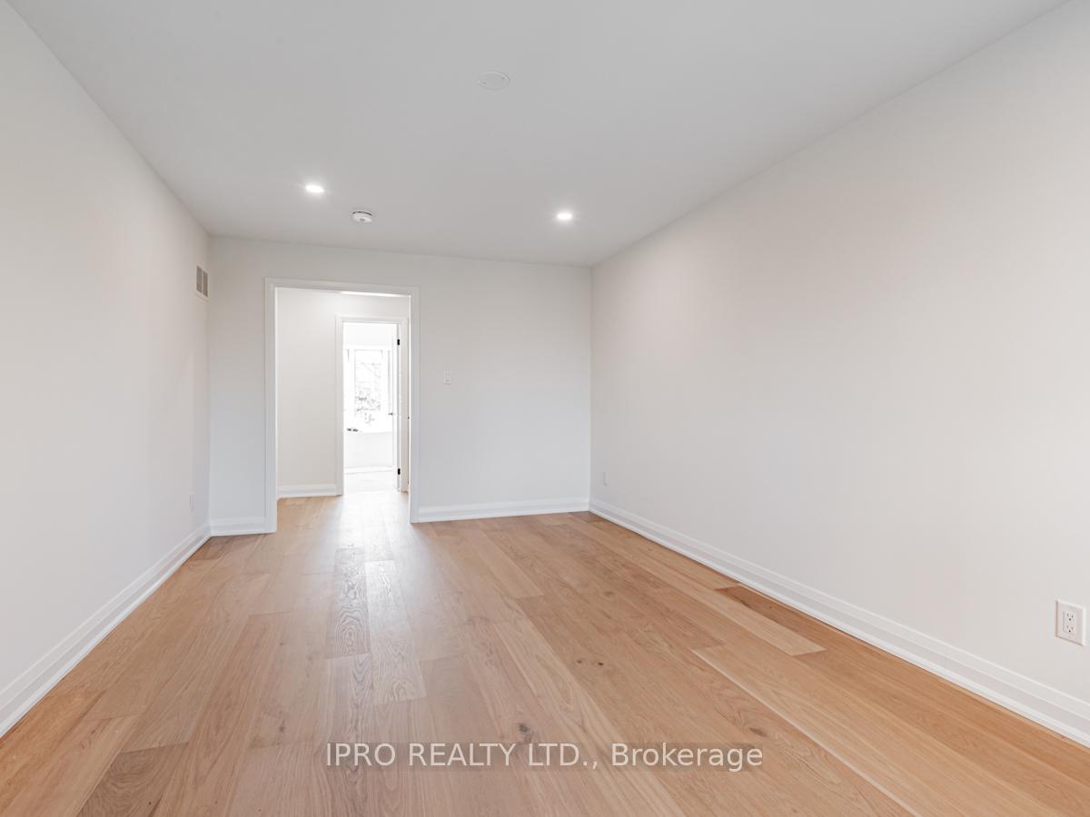 Photo 25 of 16 Camomile Street, Vaughan, West Woodbridge — HOMEH