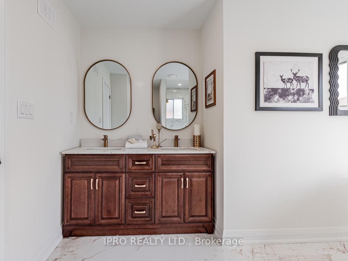 Photo 27 of 16 Camomile Street, Vaughan, West Woodbridge — HOMEH