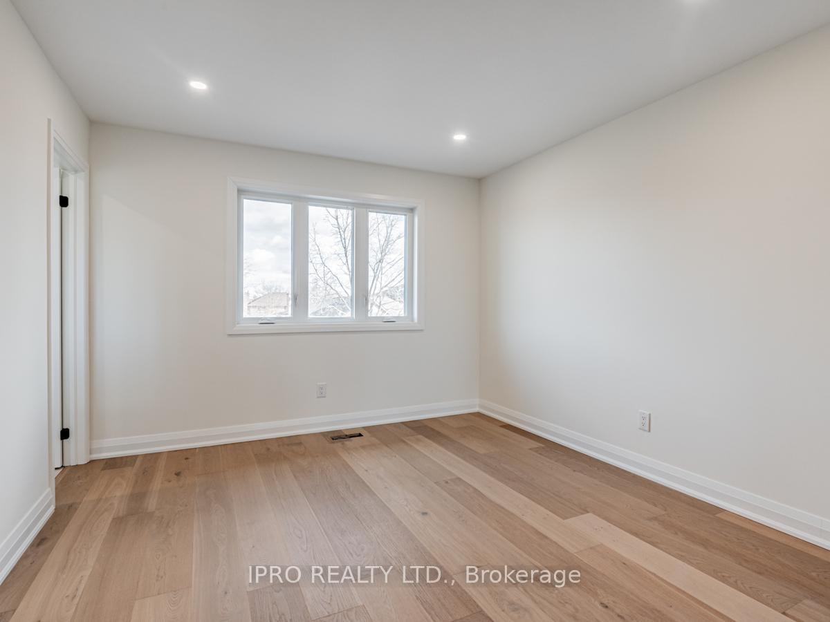 Photo 31 of 16 Camomile Street, Vaughan, West Woodbridge — HOMEH