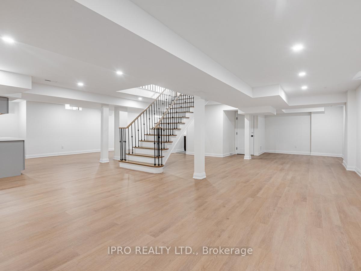 Photo 26 of 16 Camomile Street, Vaughan, West Woodbridge — HOMEH