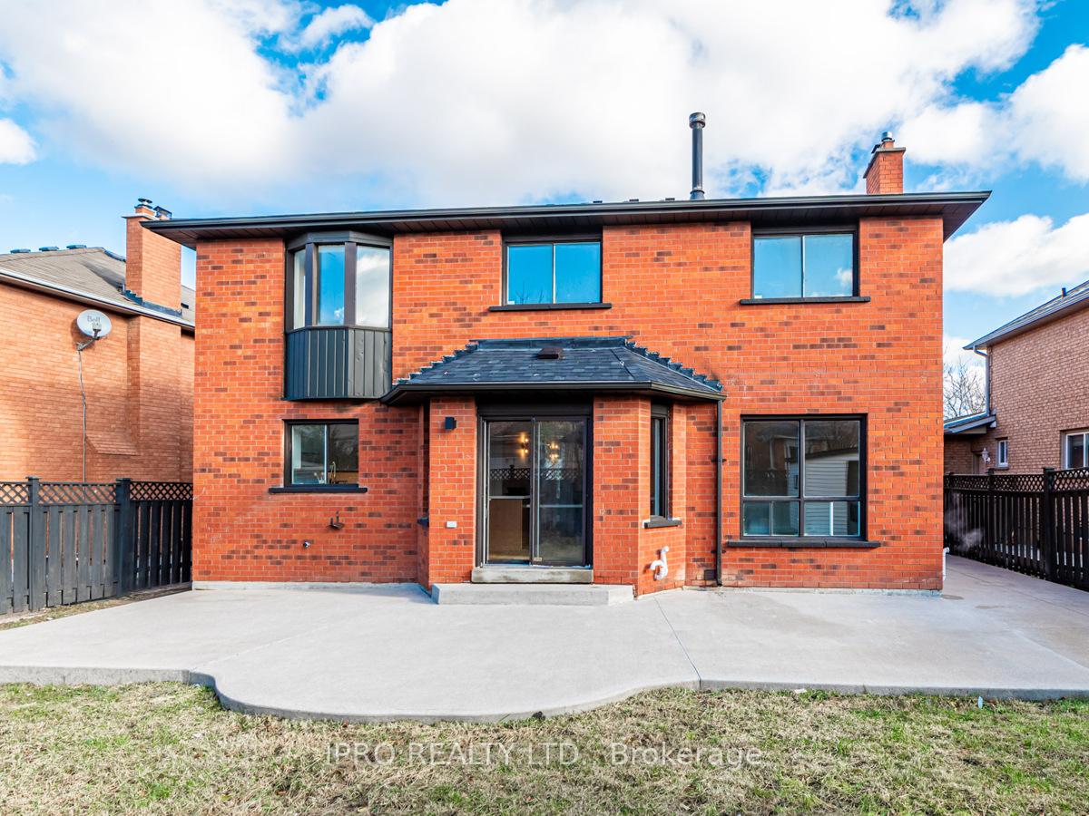 Photo 34 of 16 Camomile Street, Vaughan, West Woodbridge — HOMEH