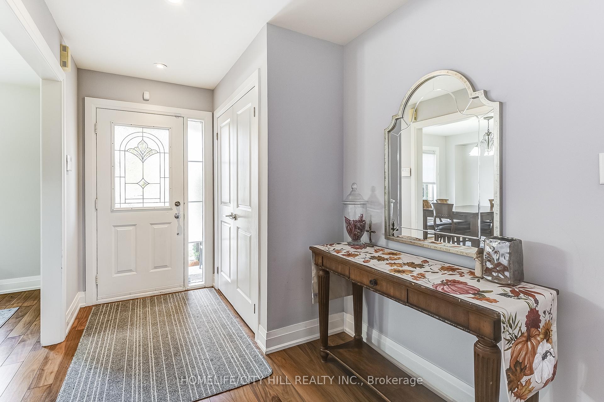 Photo 4 of 303 Via Carmine Avenue, Vaughan, Sonoma Heights — HOMEH