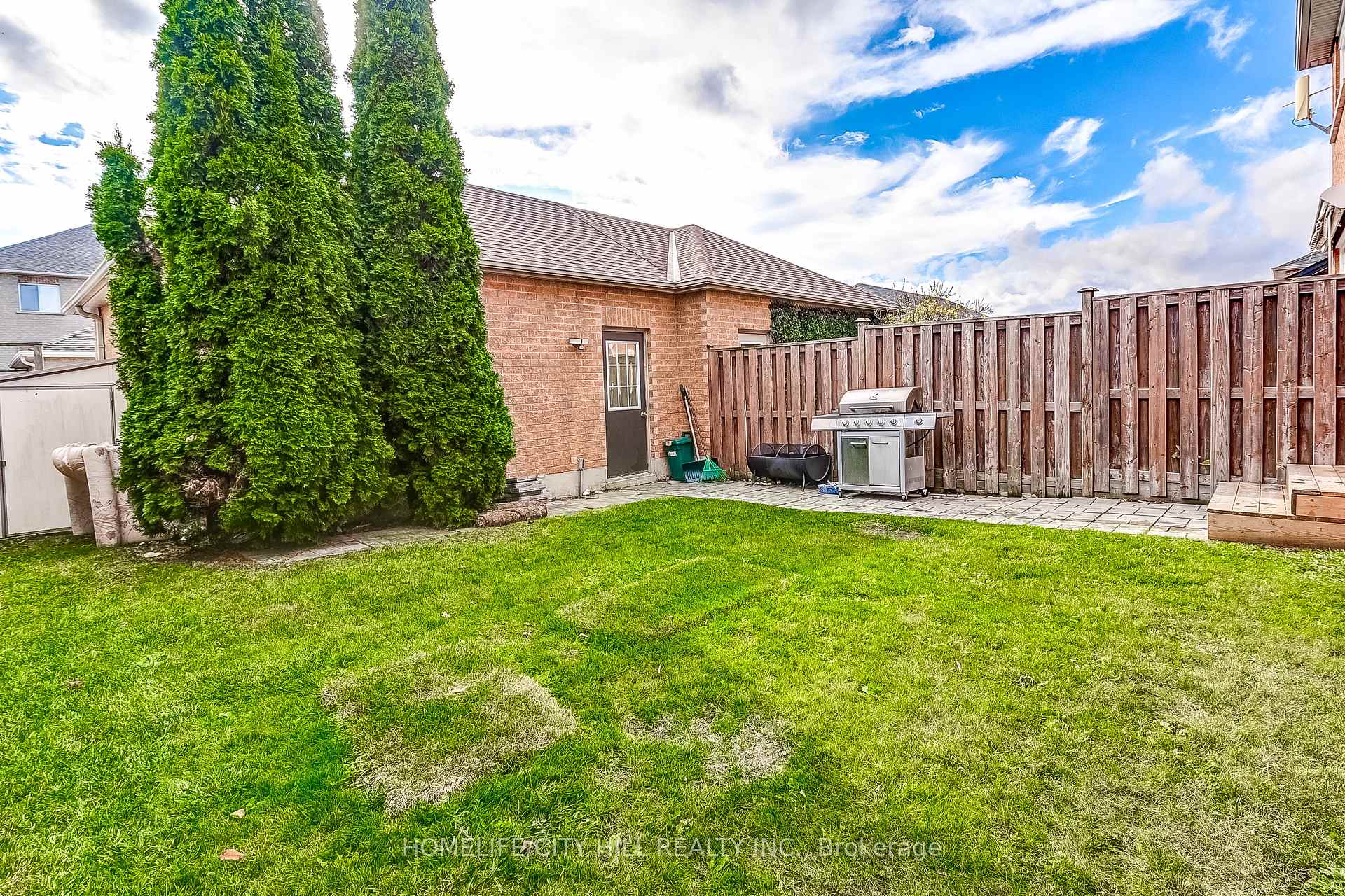 Photo 27 of 303 Via Carmine Avenue, Vaughan, Sonoma Heights — HOMEH