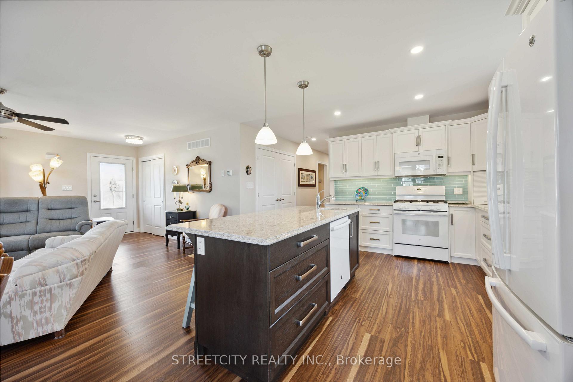 Photo 11 of Unit 213, 1940 London Line, Sarnia — HOMEH