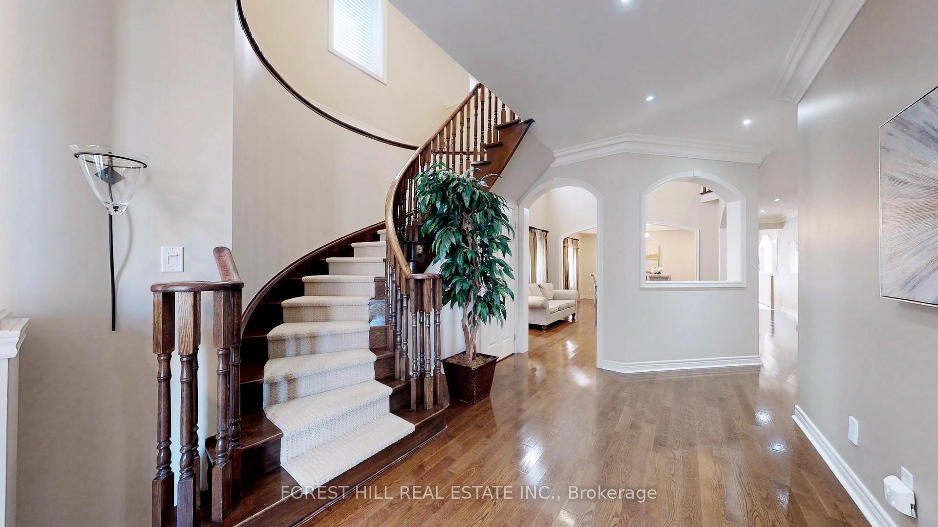 Photo 5 of 89 Ravel Drive, Vaughan, Patterson — HOMEH