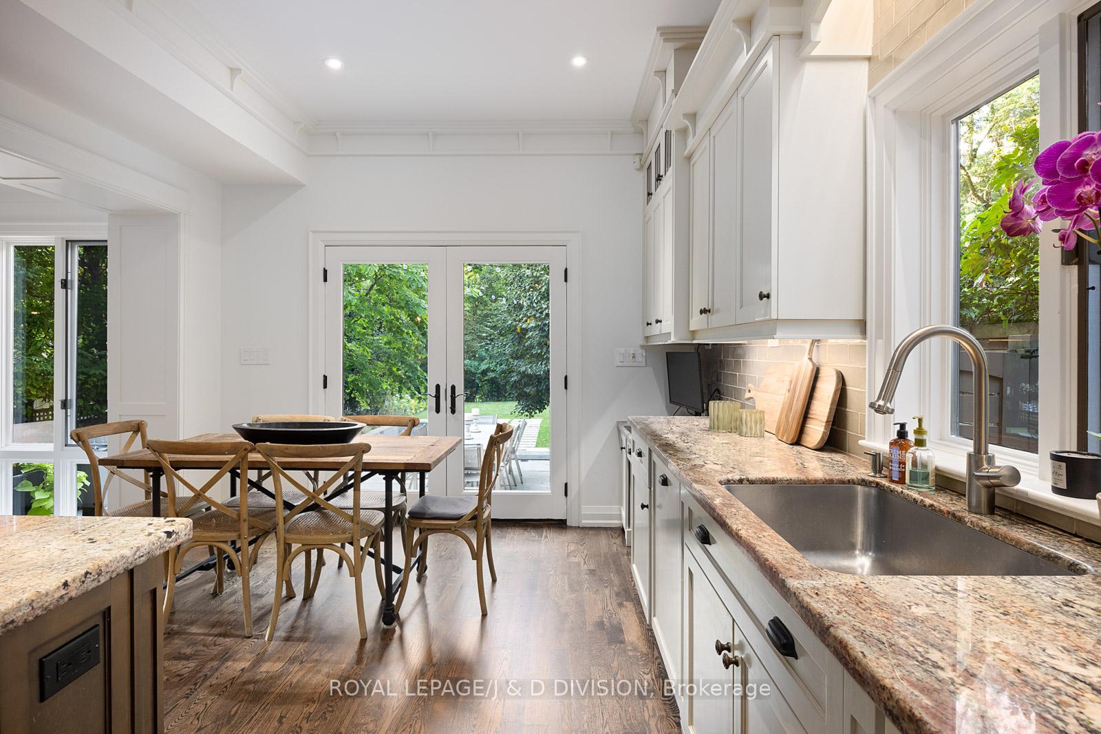 Photo 16 of 40 Glenview Avenue, Toronto, Lawrence Park South — HOMEH
