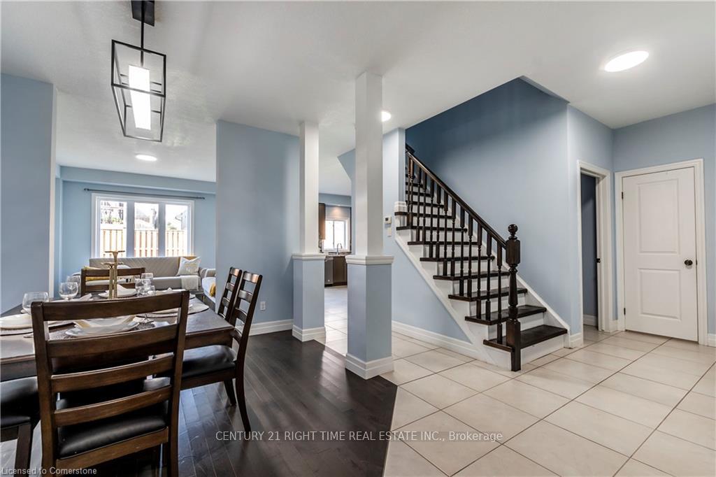 Photo 5 of 217 Watervale Crescent, Kitchener — HOMEH