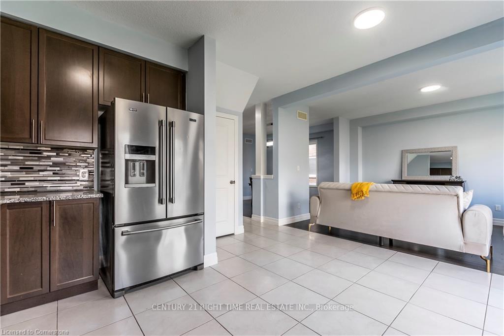 Photo 15 of 217 Watervale Crescent, Kitchener — HOMEH