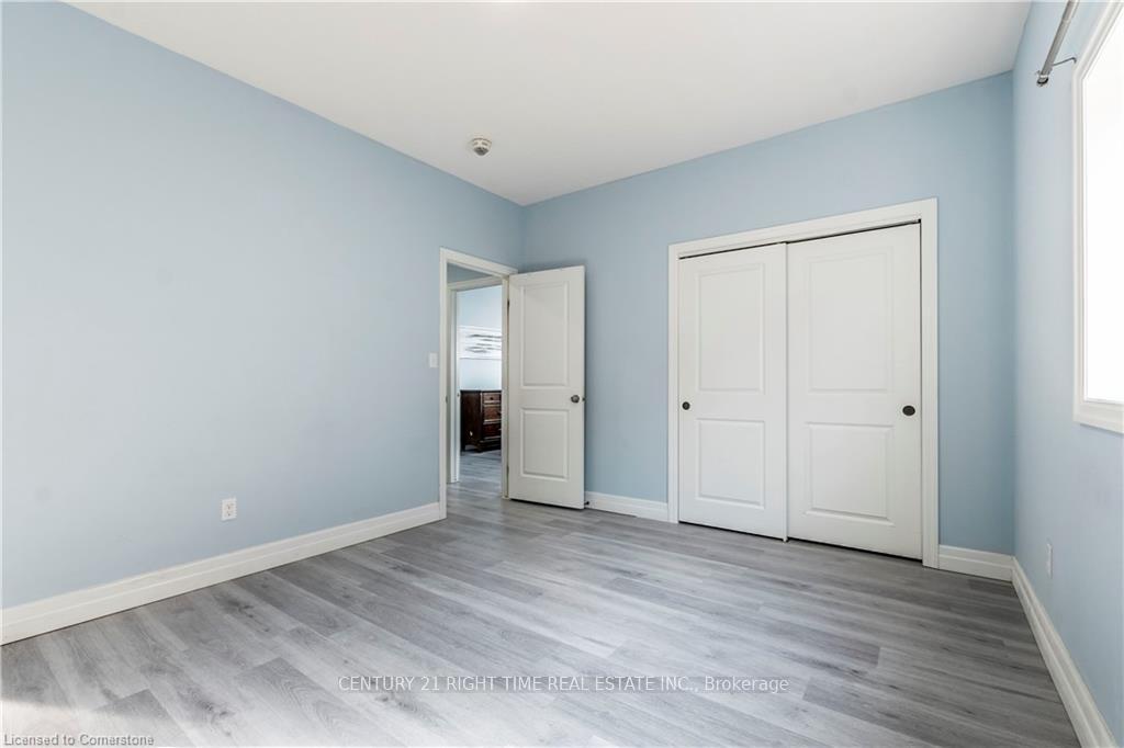 Photo 25 of 217 Watervale Crescent, Kitchener — HOMEH