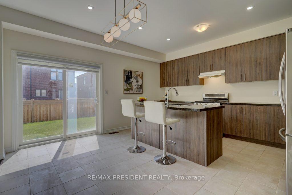 Photo 12 of 1303 Apollo Street, Oshawa, Eastdale — HOMEH