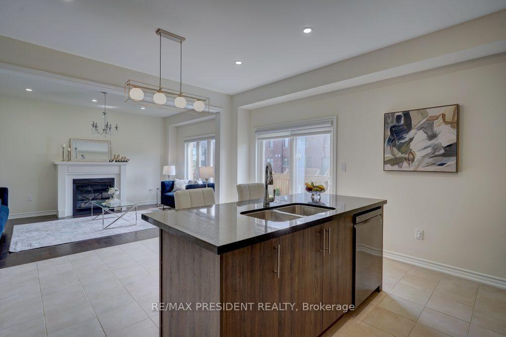 Photo 10 of 1303 Apollo Street, Oshawa, Eastdale — HOMEH
