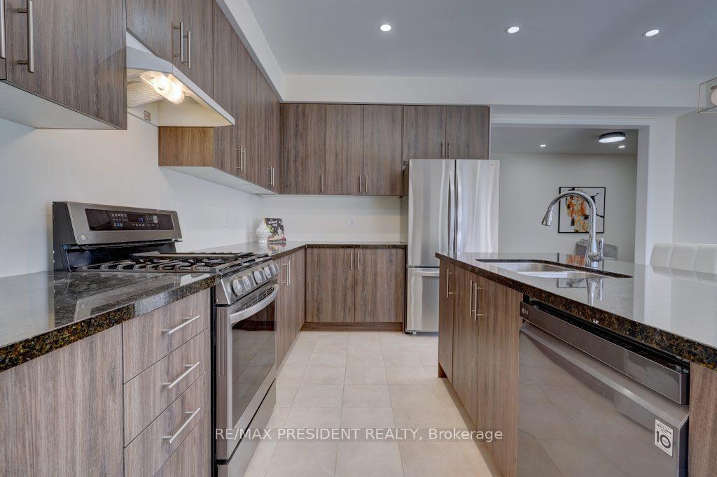 Photo 9 of 1303 Apollo Street, Oshawa, Eastdale — HOMEH