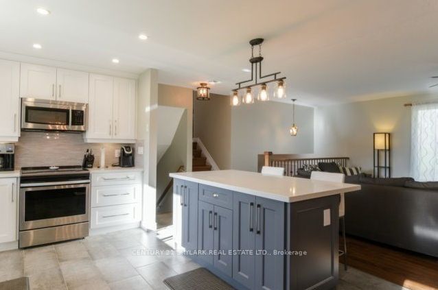 Photo 3 of 12580 Heritage Road, Caledon, Rural Caledon — HOMEH