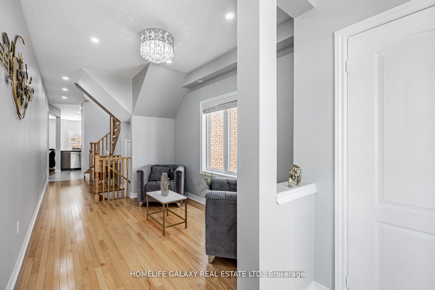Photo 15 of 1545 Bruny Avenue S, Pickering, Duffin Heights — HOMEH