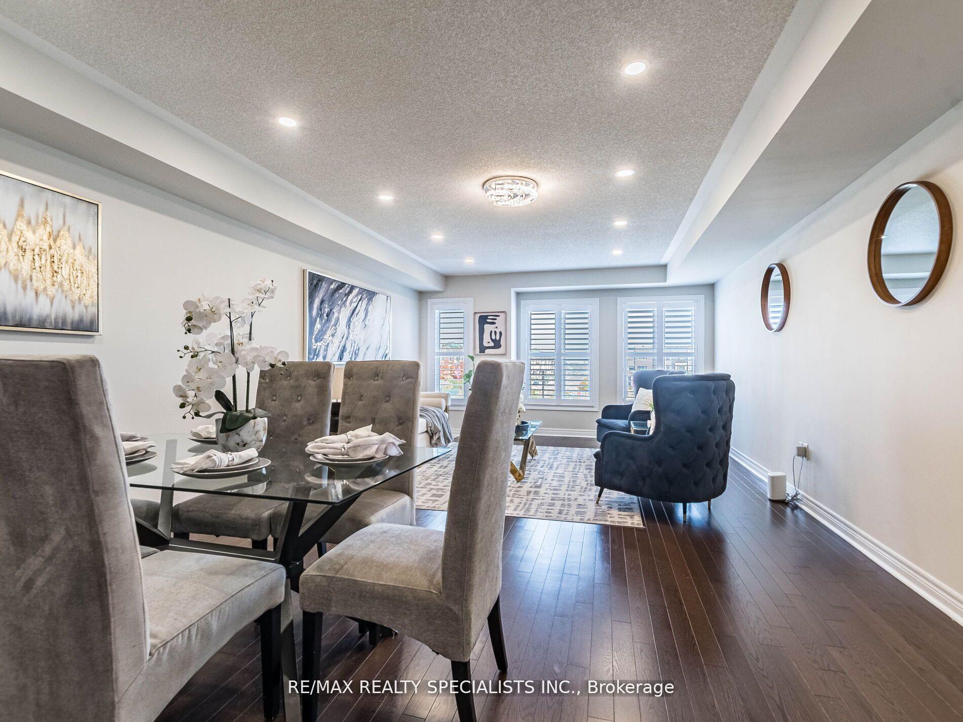 Photo 13 of 29 Finegan Circle, Brampton, Northwest Brampton — HOMEH
