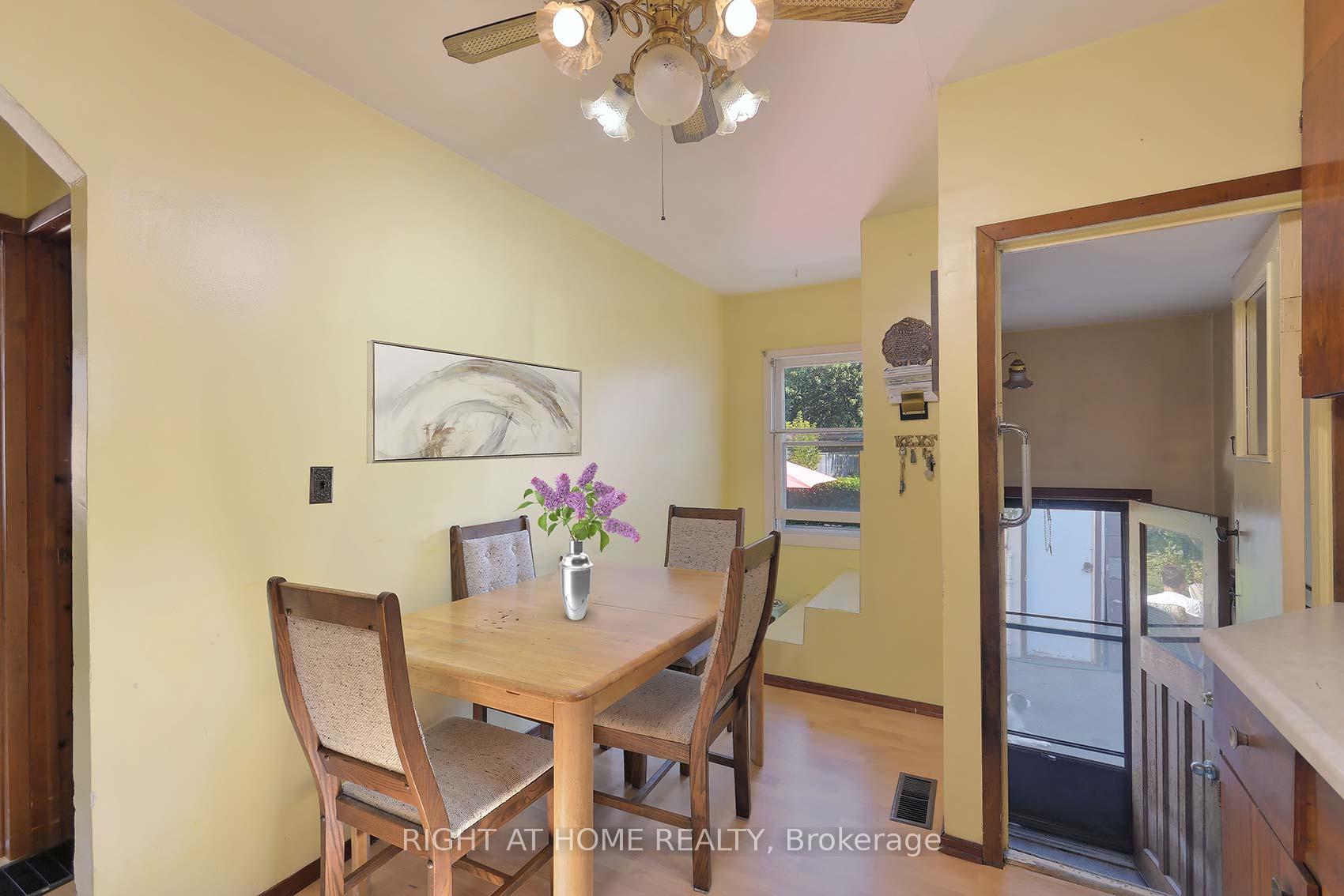 Photo 4 of 1171 Northmount Avenue, Mississauga, Lakeview — HOMEH