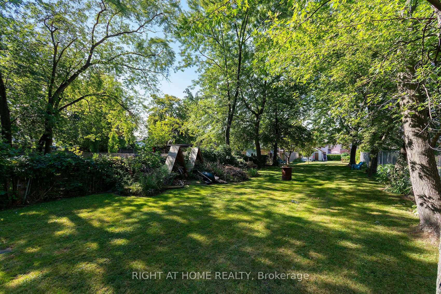 Photo 30 of 1171 Northmount Avenue, Mississauga, Lakeview — HOMEH