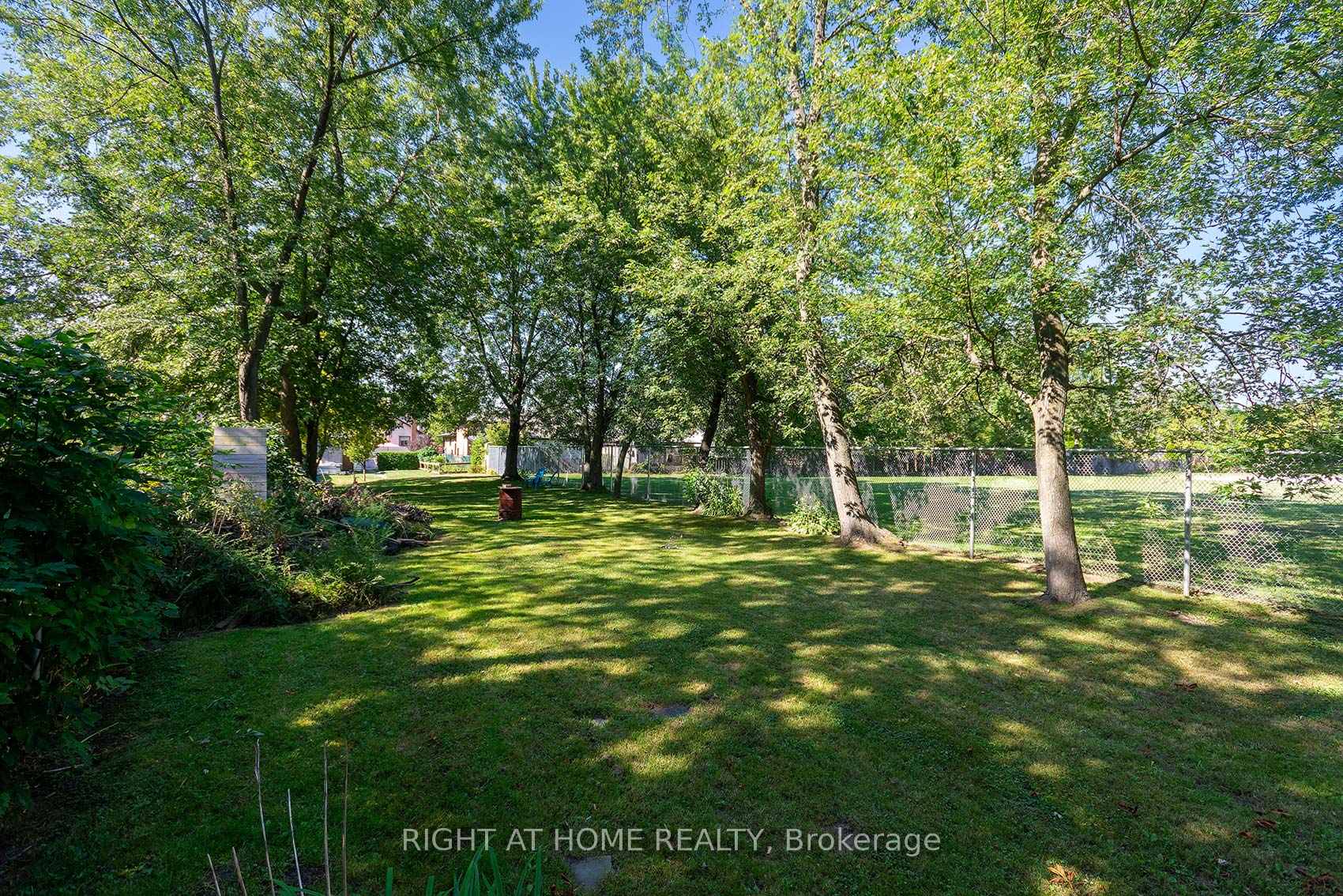 Photo 28 of 1171 Northmount Avenue, Mississauga, Lakeview — HOMEH