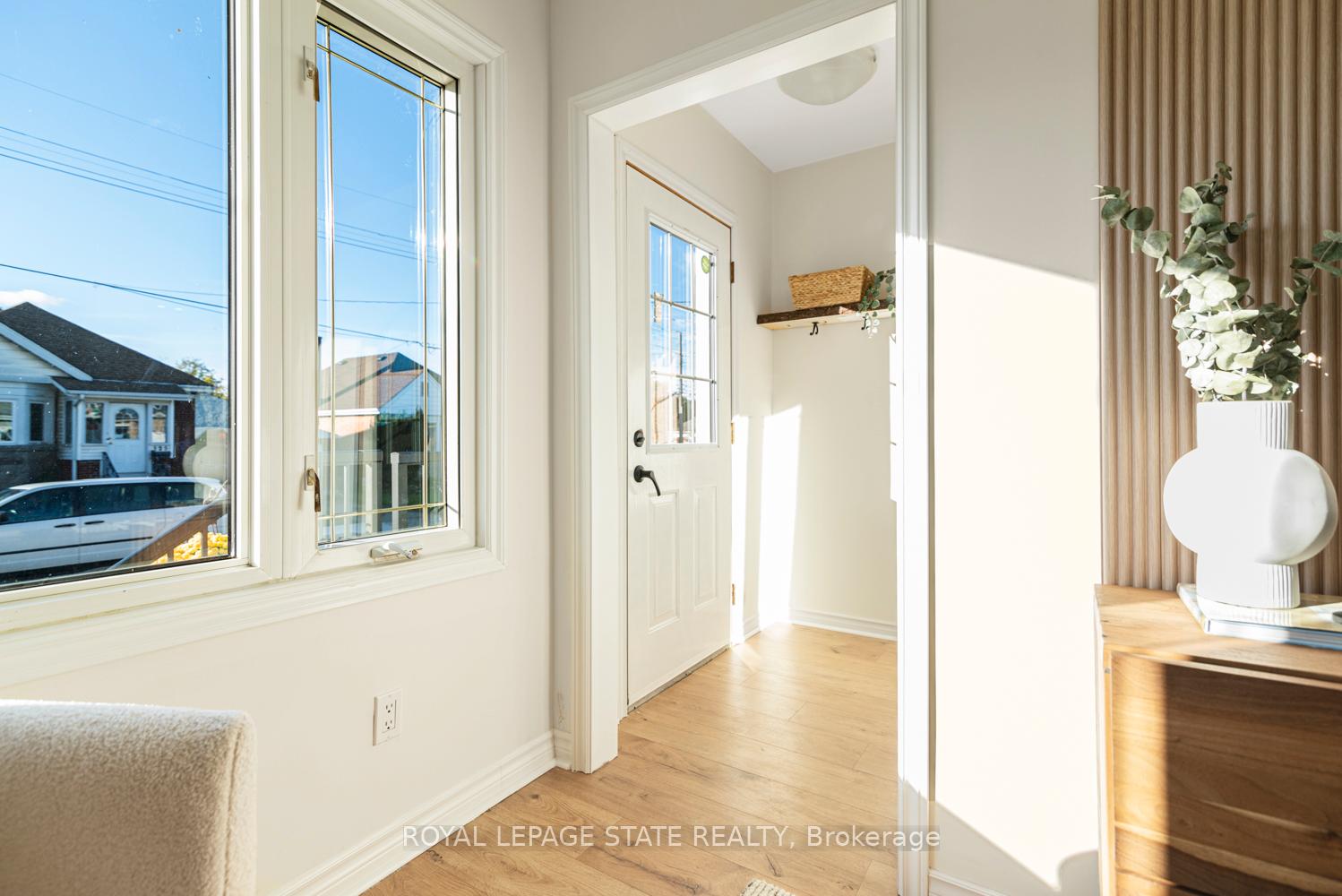 Photo 2 of 124 Harmony Avenue, Hamilton, Homeside — HOMEH